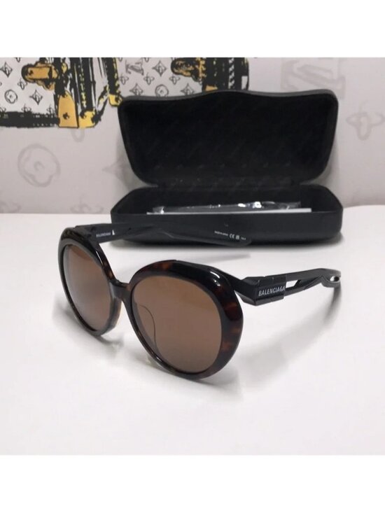 New Authentic Balenciaga Tortoise Shell Sunglasses BB0024SA 001 main image 2